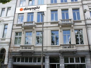 Gebäude des Dünyagöz-Zentrums in Antwerpen, Belgien